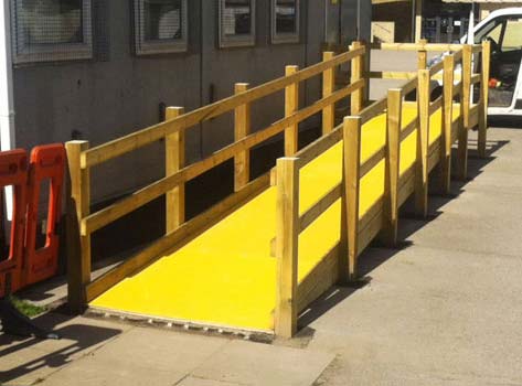 06 non slip gritted sheets for gangways bridges access ramps public safety